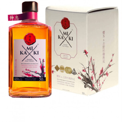 Kamiki Sakura wood whiskey
