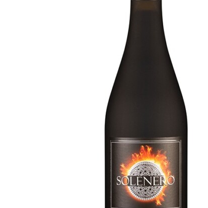 Solenero vino  rosso igp cantina spadafora 2022